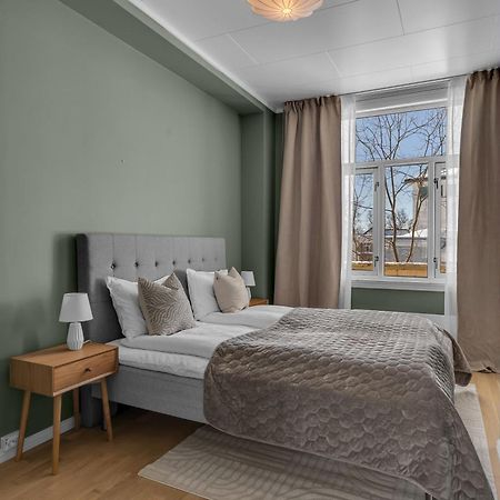 Amazing Tromso City Apartment With Free Parking And Lovely City Views! Exteriör bild